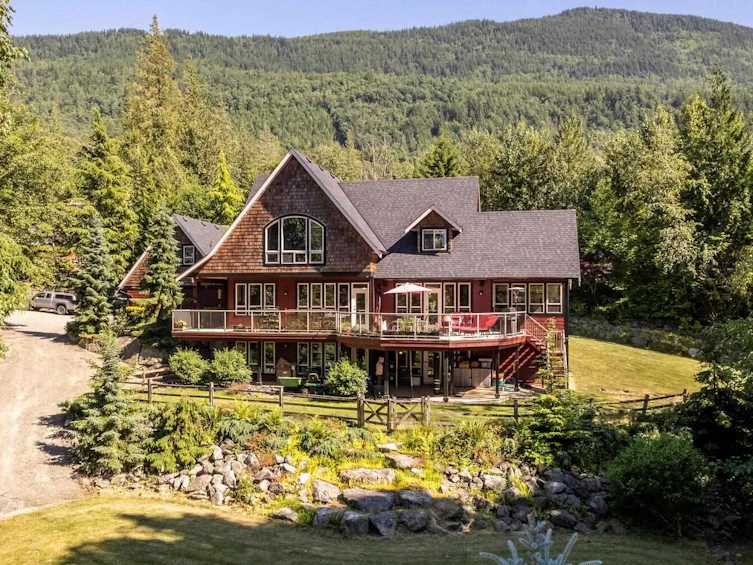 42440 Highland Drive, Chilliwack, BC, V2R 5H2