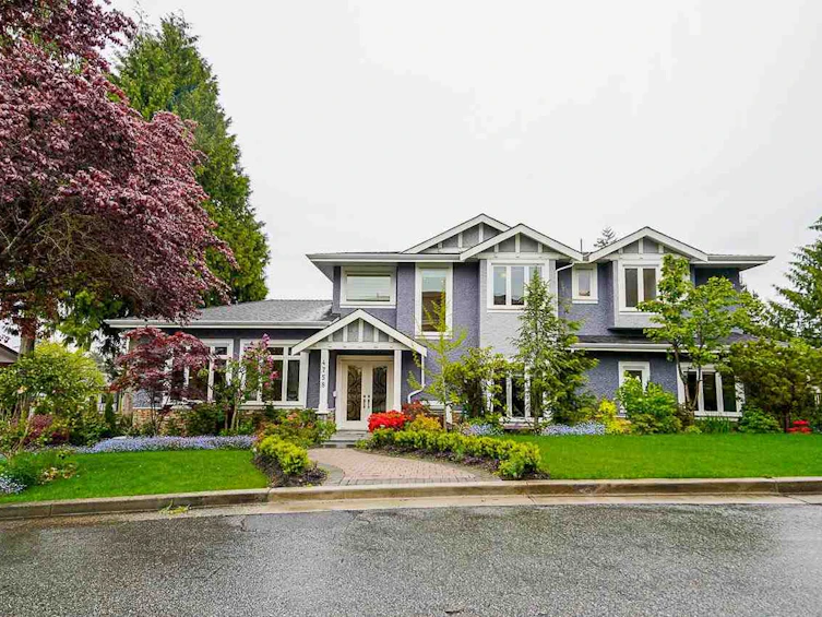 4758 Gilpin Court, Burnaby, BC, V5G 2Z9
