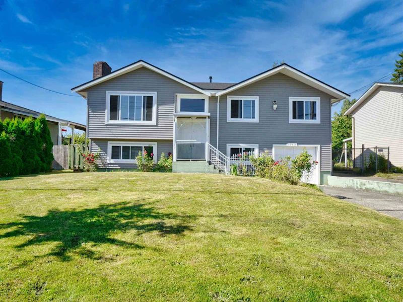 17941 57a Avenue, Surrey BC V3S 1J3