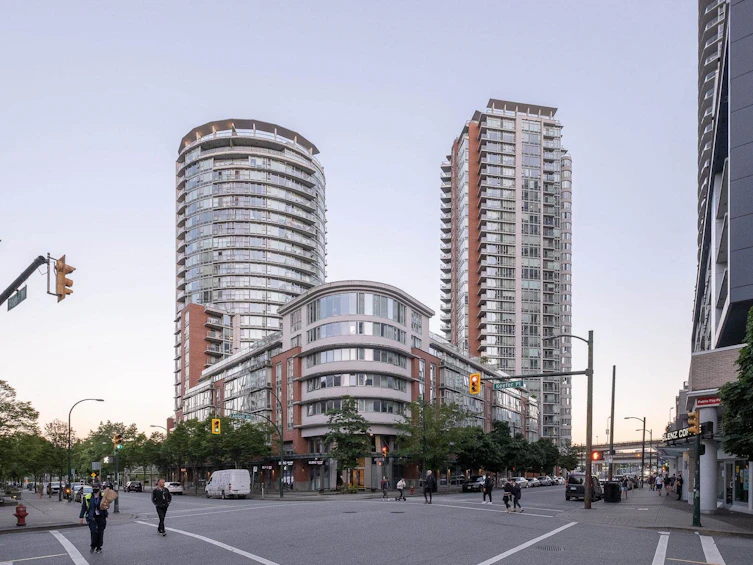 306-688 Abbott Street, Vancouver, BC, V6B 0B9
