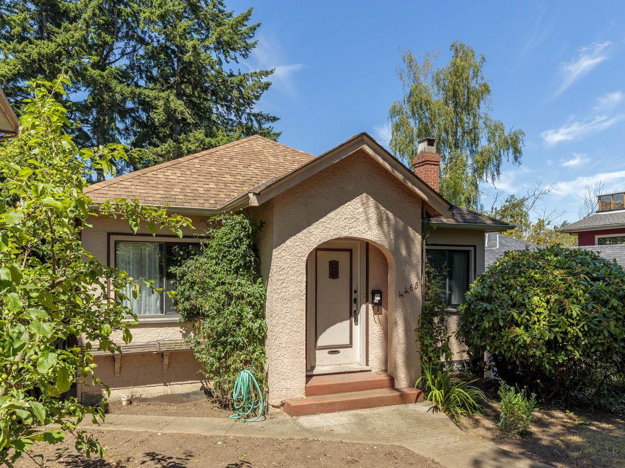 4465 W 6th Avenue, Vancouver, BC, V6R 1V2