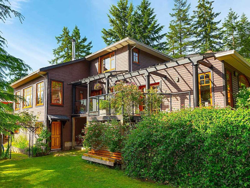 1486 Cromie Road, Bowen Island BC V0N 1G2