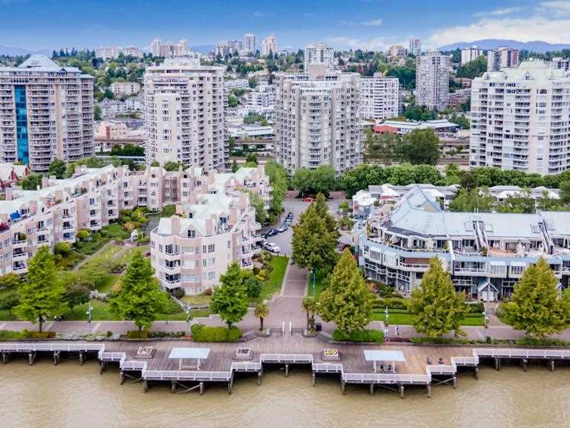 105 - 1135 Quayside Drive, New Westminster BC V3M 6J4