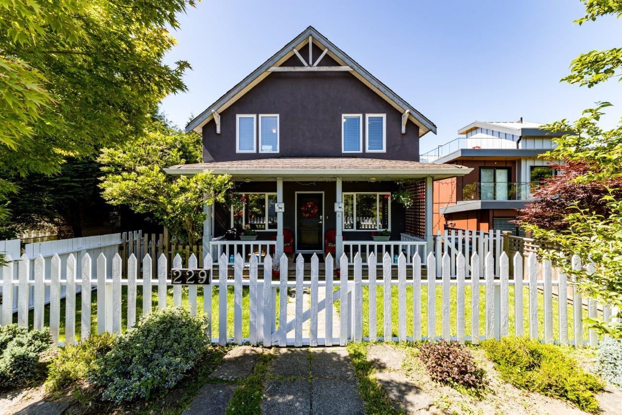 A-229 W 5th Street, North Vancouver, BC, V7M 1J9