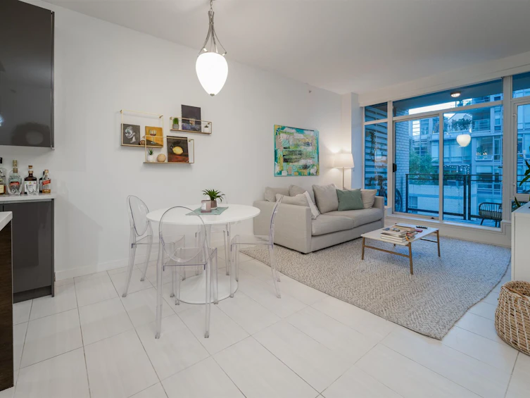 306-1252 Hornby Street, Vancouver, BC, V6Z 0A3