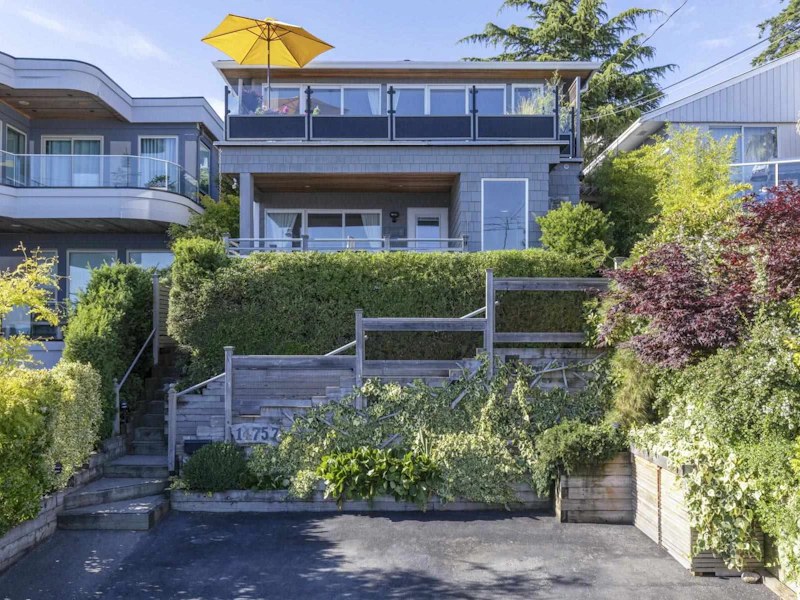 14757 Upper Roper Avenue, Surrey BC V4B 2E1