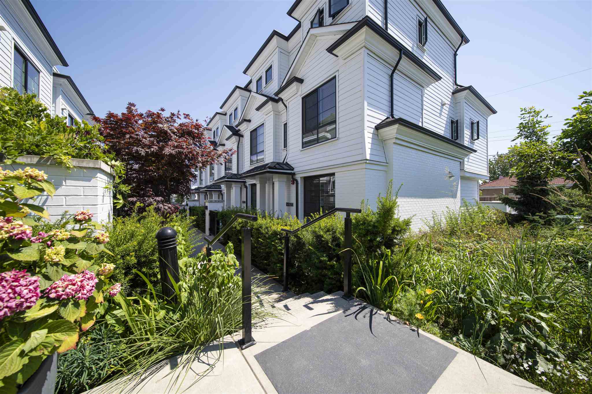 5-218 W 62nd Avenue, Vancouver, BC, V5X 0G9