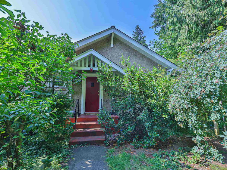5808 Portland Street, Burnaby, BC, V5J 2R8