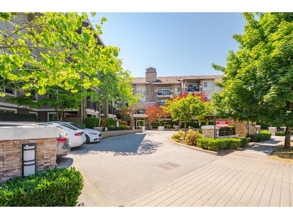 302-8915 202 Street, Langley, BC, V1M 0B5