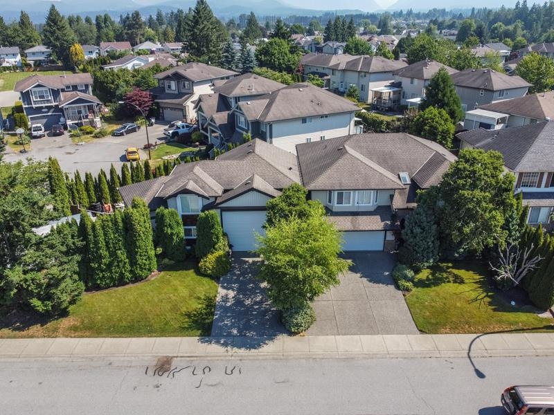 23241 117 Avenue, Maple Ridge, BC, V2X 2K6