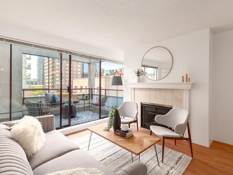 404 - 1042 Nelson Street, Vancouver BC V6E 1H8