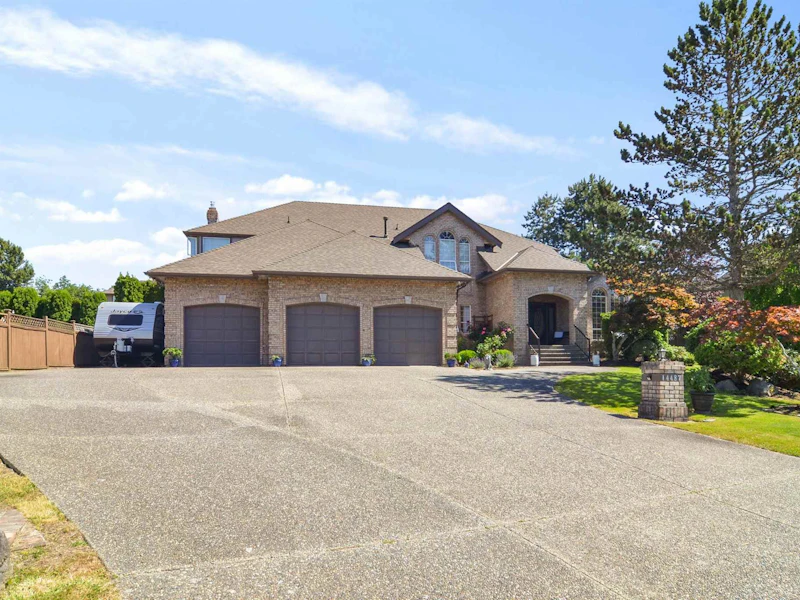 14487 79a Avenue, Surrey BC V3S 8C1