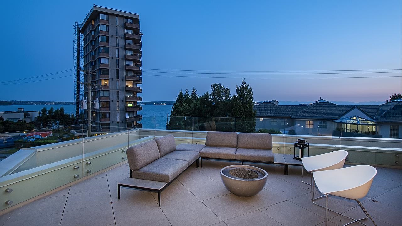 2173 Argyle Avenue, West Vancouver, BC, V7V 1A2