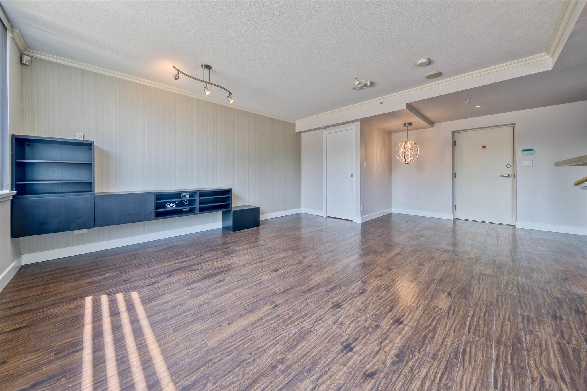 108-7080 No. 3 Road, Richmond, BC, V6Y 0B5