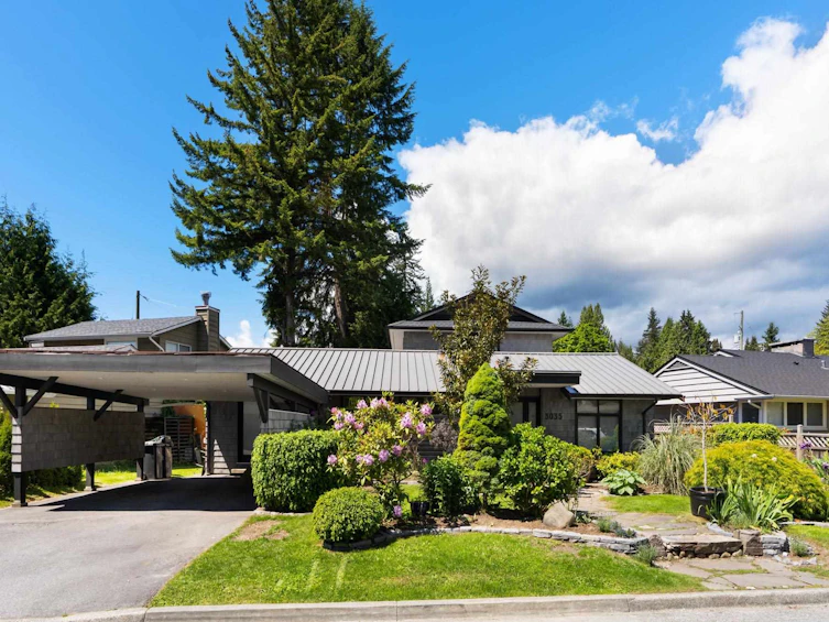 3035 Beverley Crescent, North Vancouver, BC, V7R 2W4