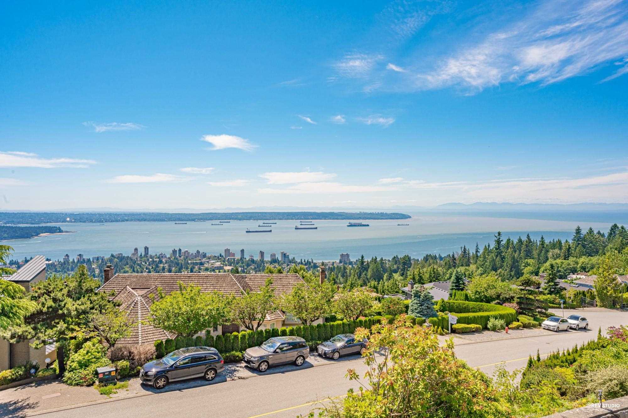 2559 Westhill Drive, West Vancouver, BC, V7S 3B7