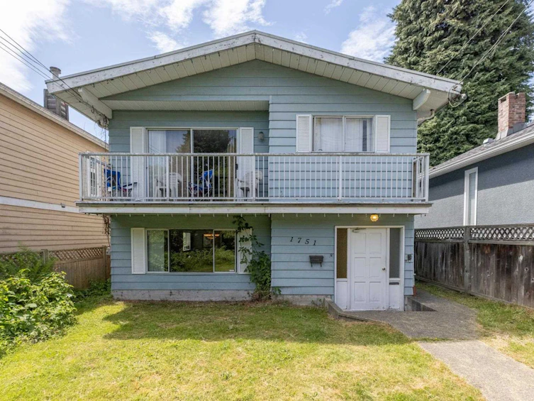 1751 Macgowan Avenue, North Vancouver, BC, V7P 2X3