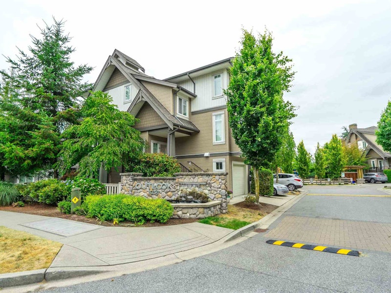 3 - 8250 209b Street, Langley BC V2Y 0J7