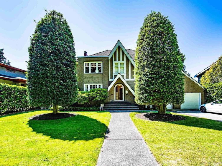 5761 Marguerite Street, Vancouver, BC, V6M 3K7