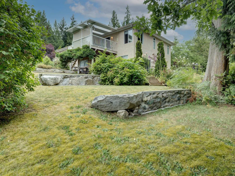 2870 Robinson Road, Roberts Creek BC