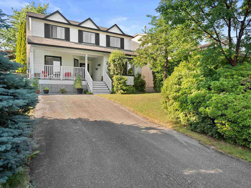 3350 Garibaldi Drive, North Vancouver BC V7H 2S4