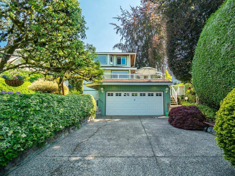 4273 W 12th Avenue, Vancouver, BC, V6R 2P8