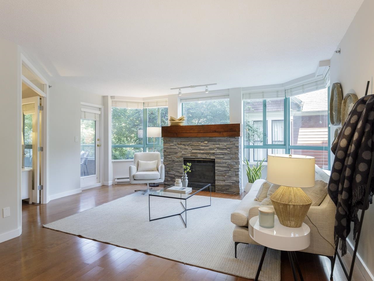303-1132 Haro Street, Vancouver, BC, V6E 1C9