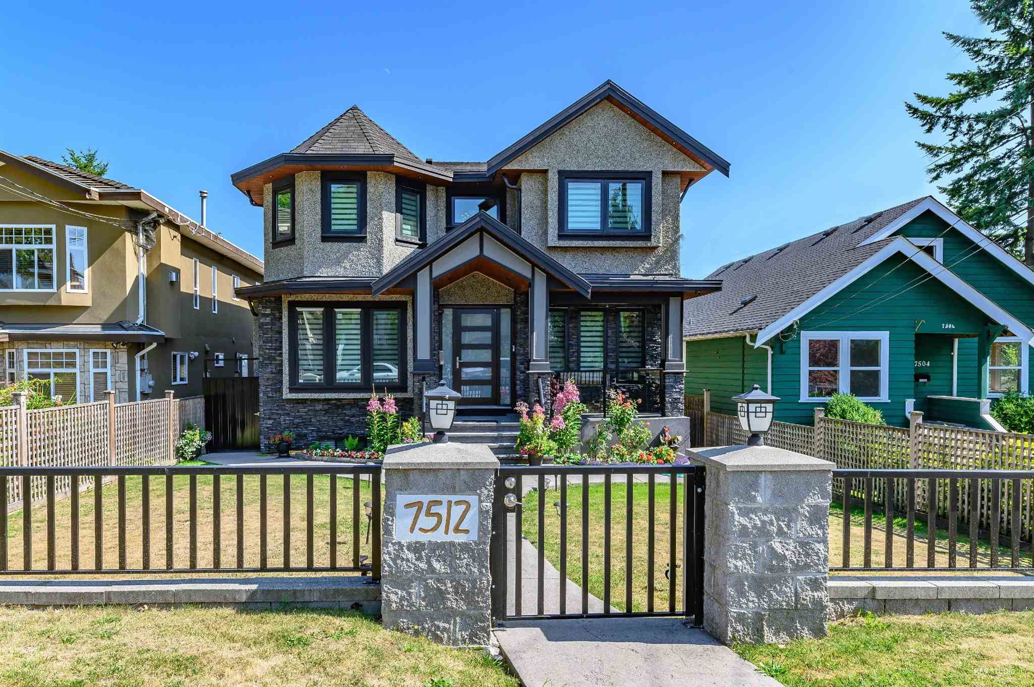 7512 14th Avenue, Burnaby, BC, V3N 2A1