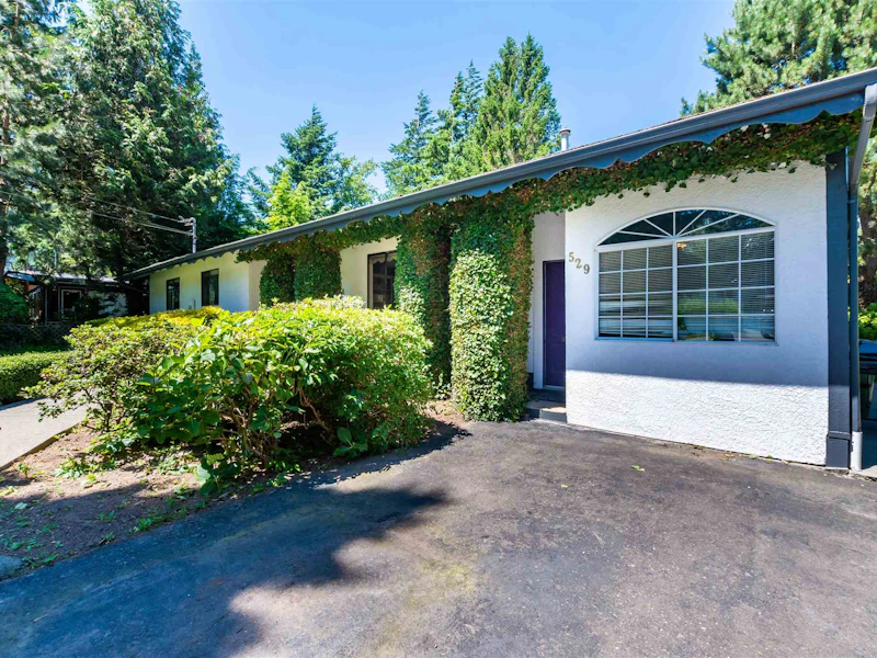 529 Naismith Avenue, Harrison Hot Springs BC V0M 1A3