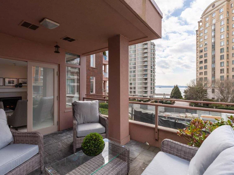 309-2271 Bellevue Avenue, West Vancouver, BC, V7V 4X1