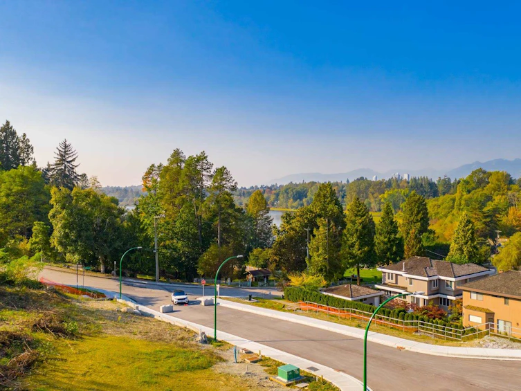 6710 Osprey Place, Burnaby, BC, V5E 1X8