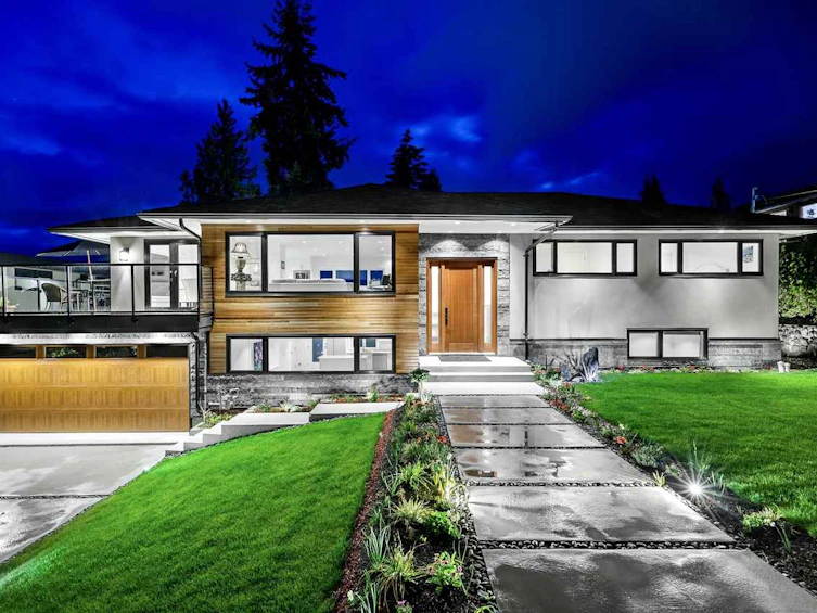 1807 St. Denis Road, West Vancouver, BC, V7V 3W4