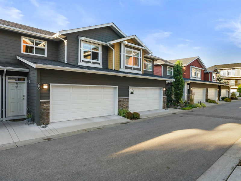 23 - 11461 236th Street, Maple Ridge BC V2W 1G1