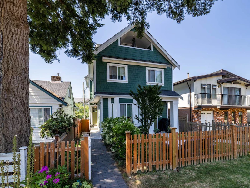 4937 Killarney Street, Vancouver BC V5R 3V8