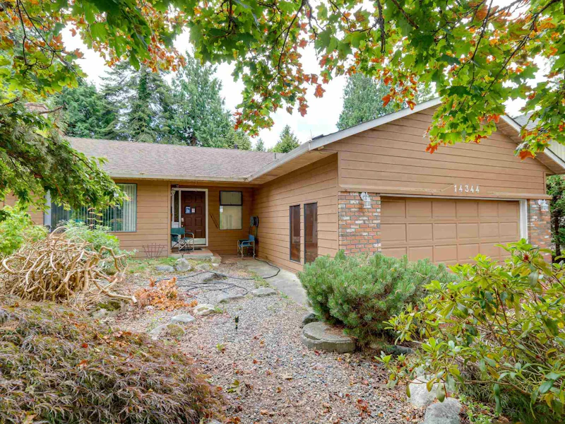 14344 18th Avenue, Surrey BC V4A 7G2