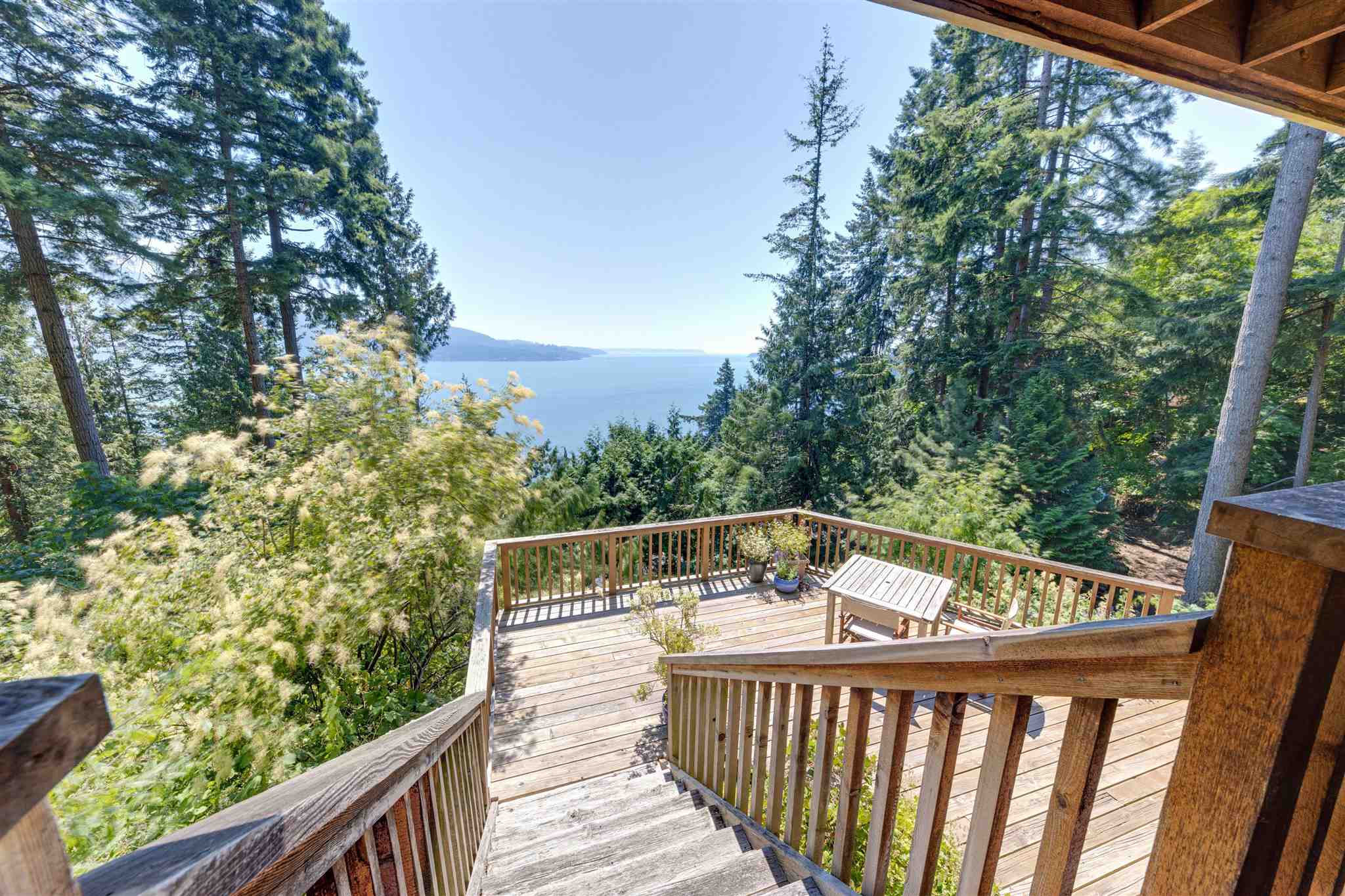 227 Highland Trail, Bowen Island, BC, V0N 1G1