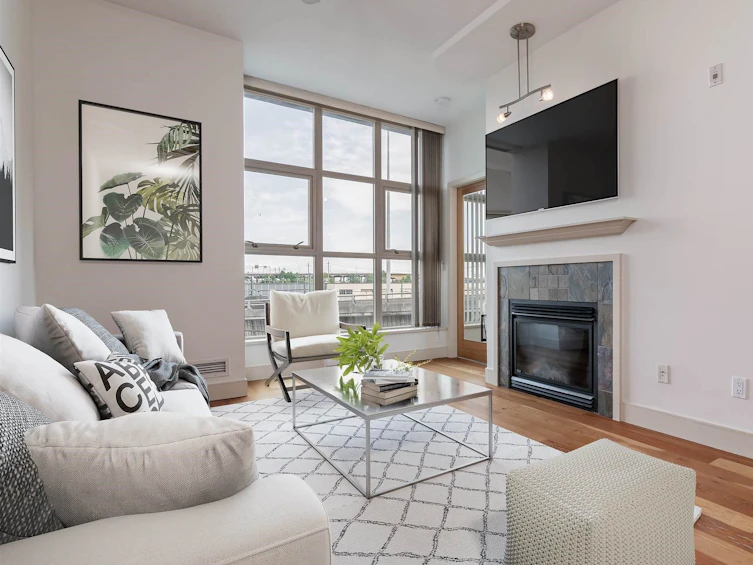 324-8988 Hudson Street, Vancouver, BC, V6P 6Z1