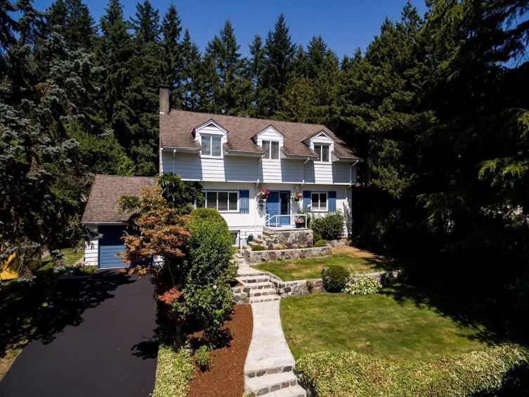 3084 Plymouth Drive, North Vancouver, BC, V7H 1C7
