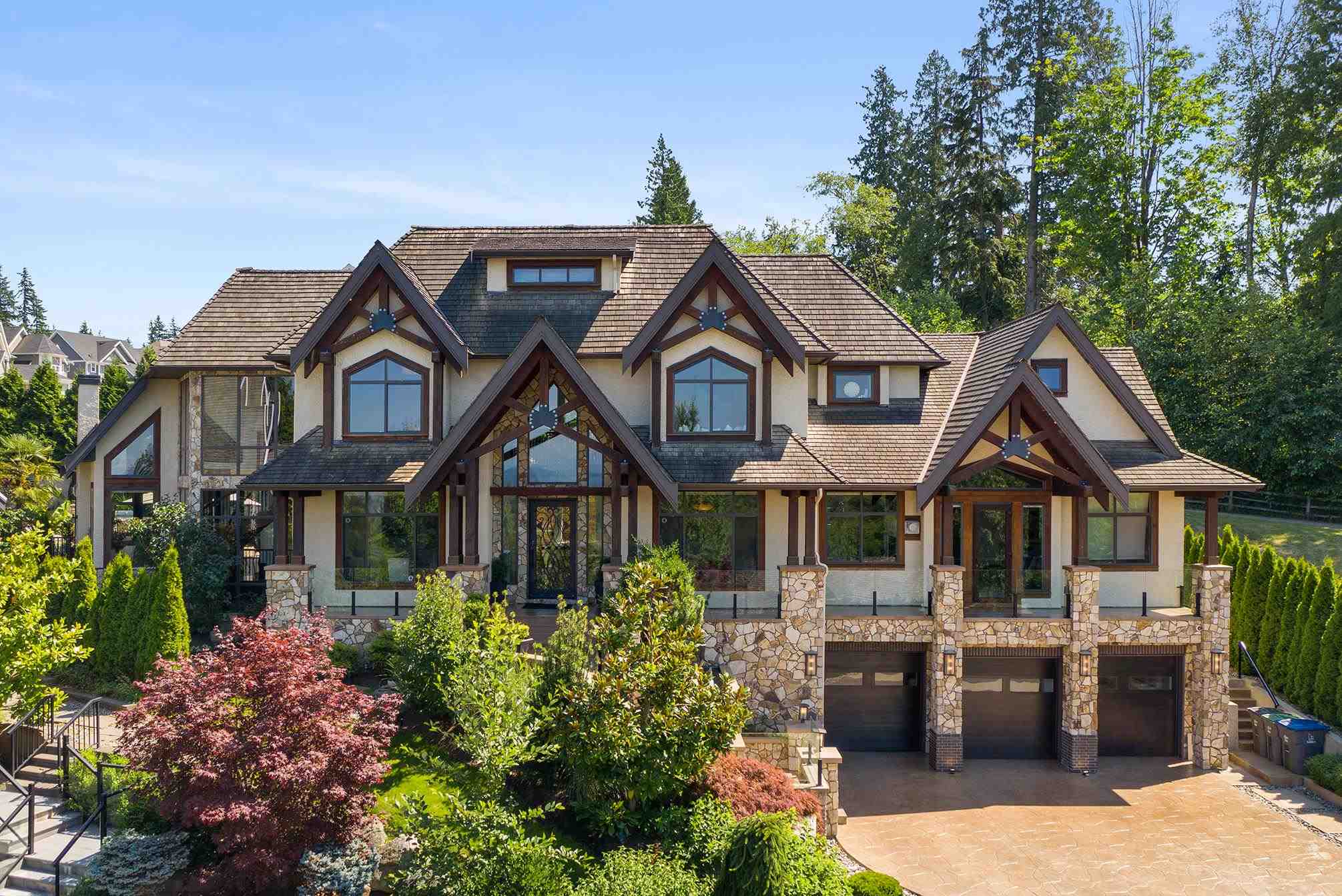 2960 161a Street, Surrey, BC, V3Z 0Z8