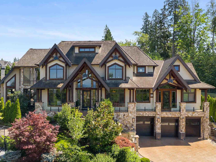 2960 161a Street, Surrey, BC, V3Z 0Z8