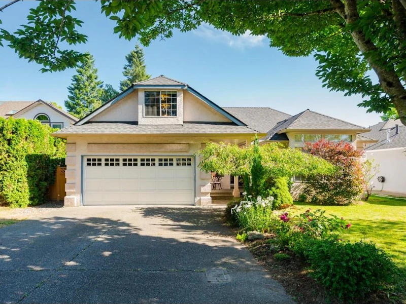 21681 45th Avenue, Langley BC V3A 8E5