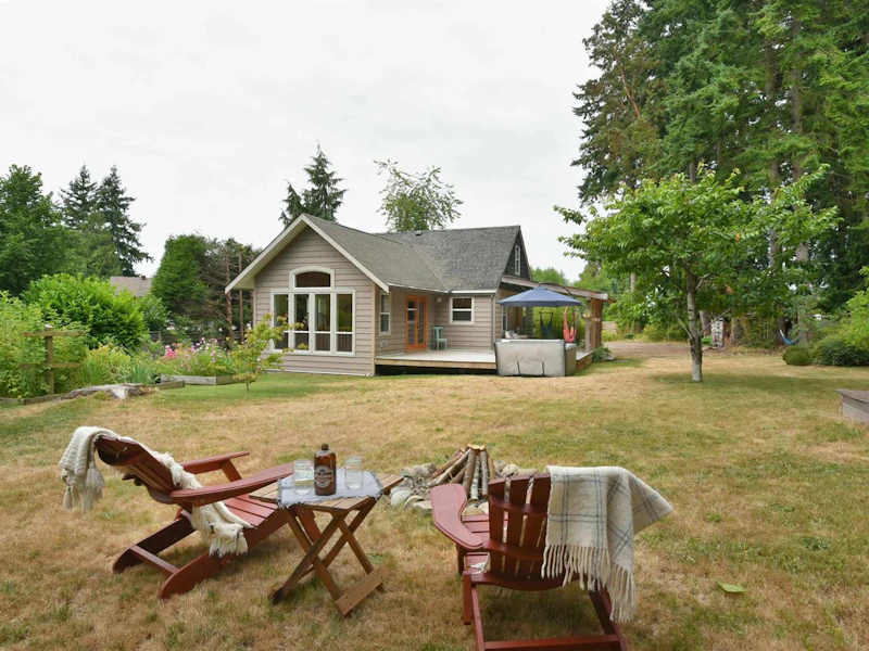 256 Knight Road, Gibsons BC