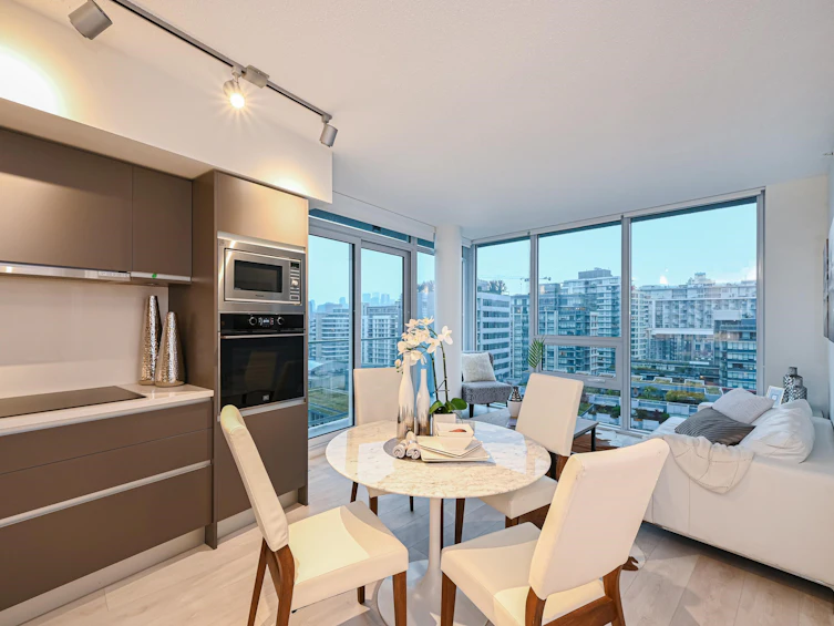 801-180 E 2nd Avenue, Vancouver, BC, V5T 1B5