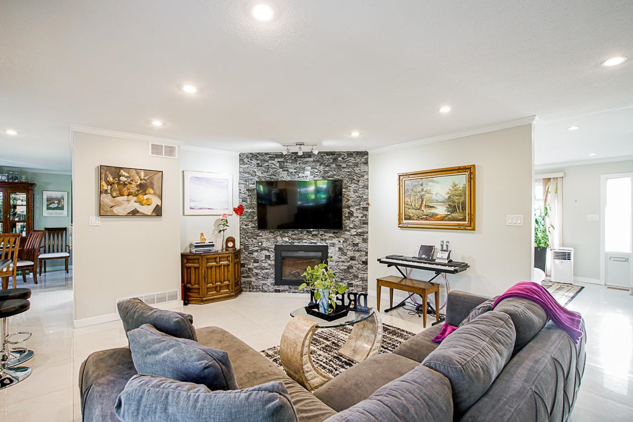 15049 Spenser Drive, Surrey, BC, V3S 5Z6
