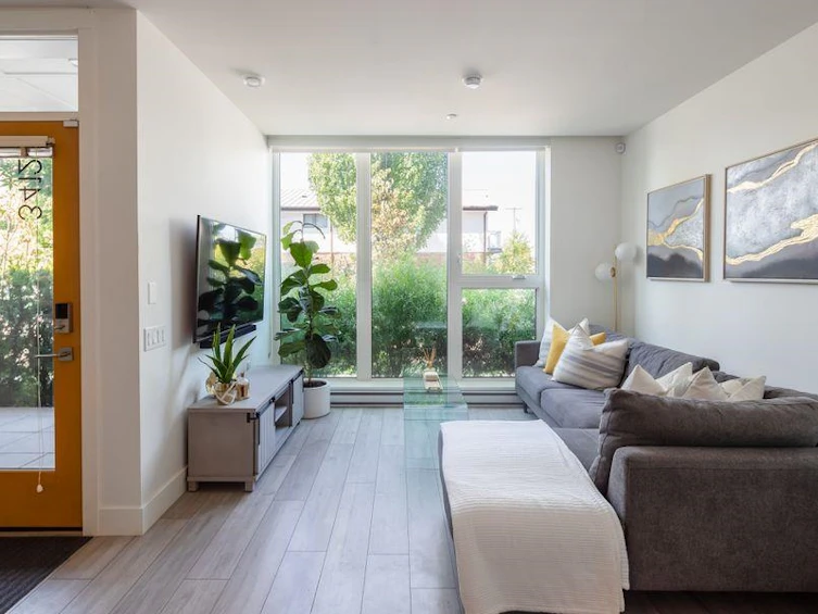 3412 St. Catherines Street, Vancouver, BC, V5V 3C4
