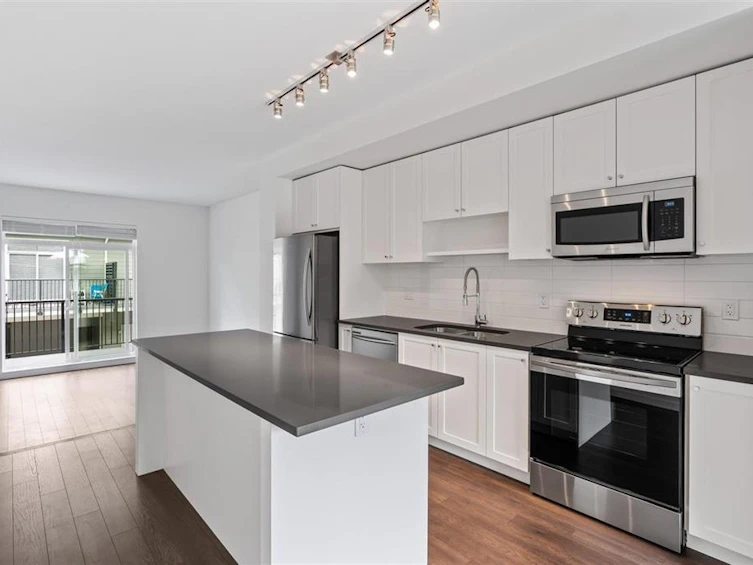 20-13629 81a Avenue, Surrey, BC, V3W 3M4