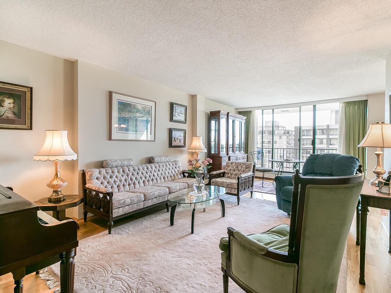 1001-710 Seventh Avenue, New Westminster, BC, V3M 5V3