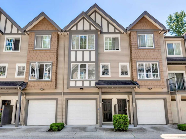 30-8533 Cumberland Place, Burnaby, BC, V3N 5C1