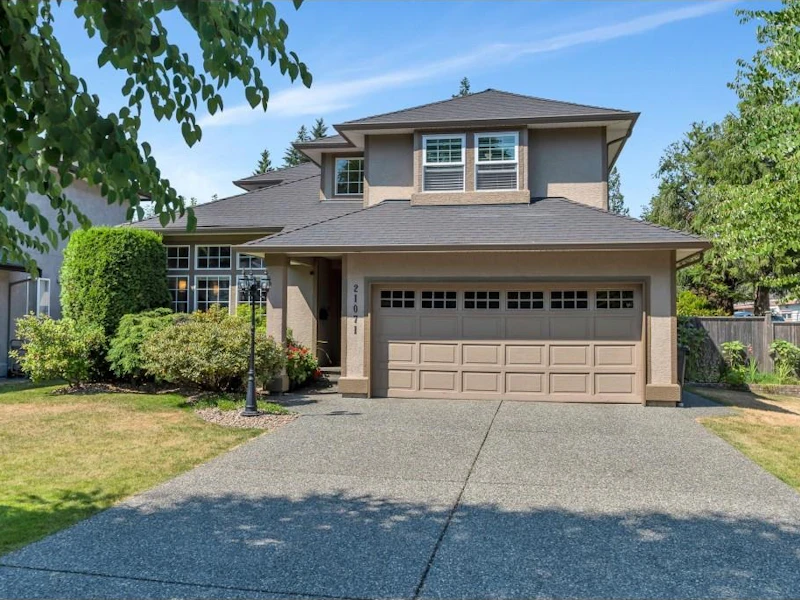 21071 43a Avenue, Langley BC V3A 8K4