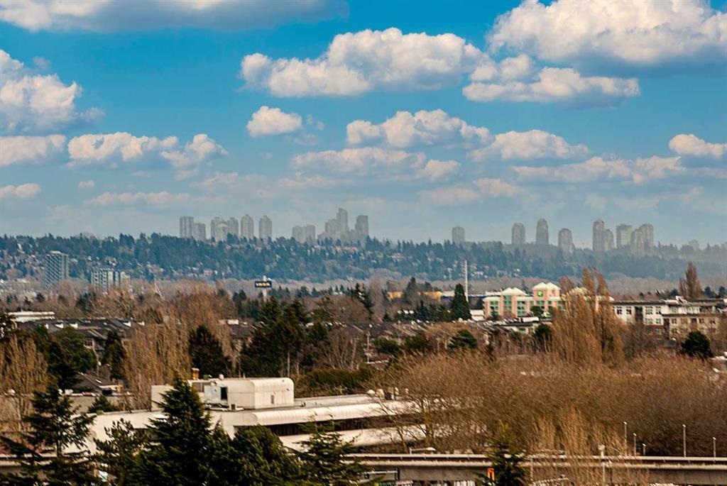 1205-5233 Gilbert Road, Richmond, BC, V7C 0B3